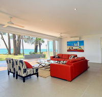 Ebb and Flow  Corlette - Pubs and Clubs