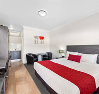 Econo Lodge Moree Spa Motor Inn - Pubs and Clubs