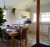 Edward Lane Apt3 - Pubs and Clubs