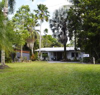 Egrets Rest - Pubs and Clubs