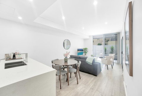 Elegant 2 Bedrooms Terrace With Premium Condition - Go Out 1