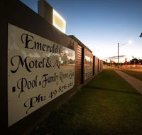 Emerald Gardens Motel  Apartments - Go Out