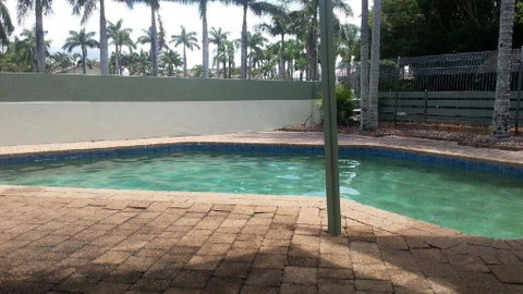 Endeavour Court U6, 15 Landsborough Pde - Go Out 1