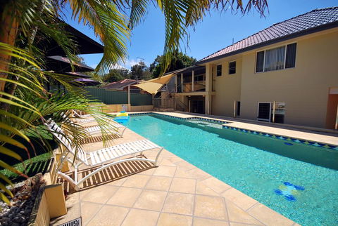 Endless Summer - Pubs and Clubs 3