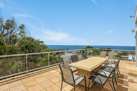 Enjoy The Views, Sunshine Beach - Go Out 3