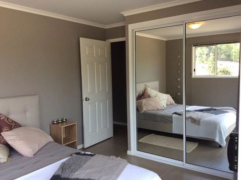 Escape To The Country - Enjoy The Firepit Or Explore Magical Bunya Mountains - Pubs and Clubs 1
