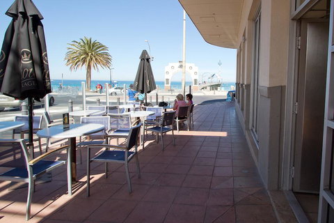 Esplanade Hotel Adelaide - Pubs and Clubs 3