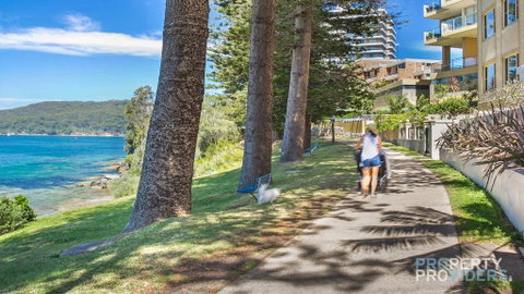 Fairlight Whispers - 10 Minutes From Manly - Go Out 3