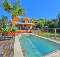Flynns Beach Retreat - Go Out