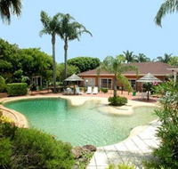 Forresters Beach Resort - Pubs and Clubs