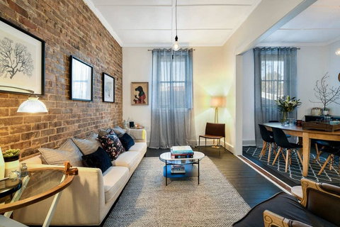 Fox And Hound - Go Out 2