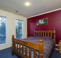 Galahonest seabrook west Melbourne house - Pubs and Clubs