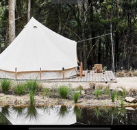 Garden Beds Glamping - Pubs and Clubs