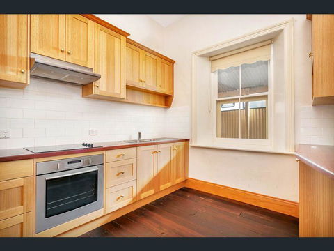 Gawler Heritage Accommodation - Pubs and Clubs 2