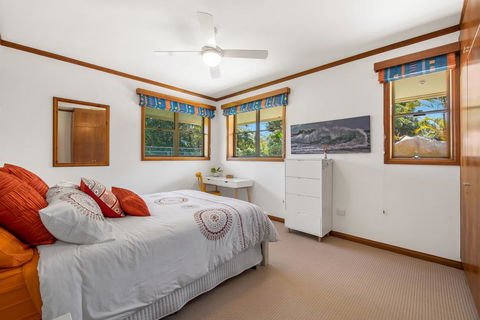 Getaway Haven In The Noosa Surrounds - Pubs and Clubs 1