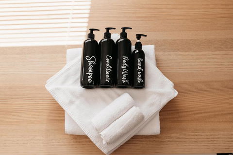 Getaway On Poplars - Comfortable And Well-appointed - Pubs and Clubs 1