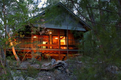 Girraween Environmental Lodge - Pubs and Clubs 0