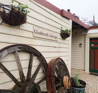 Glenbrook House  Cottage - Go Out