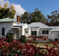 Glenburn House - Pubs and Clubs
