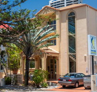 Gold Coast Hostel - Pubs and Clubs