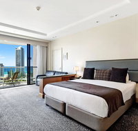 Gold Tower in the Oaks Hotel Surfers Paradise - 1019 - Pubs and Clubs