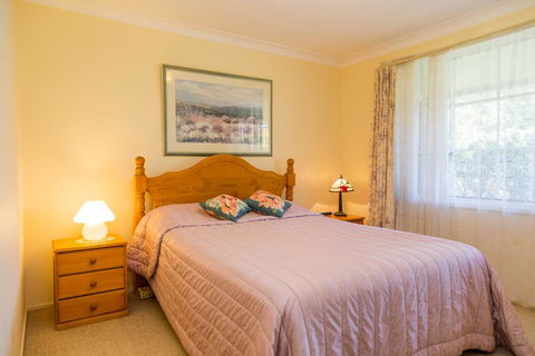 Golfer's Retreat, Mollymook - Pubs and Clubs 3