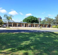 Golfers Retreat Motel - Go Out