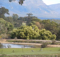Grampians Old Man Emu Stay - Pubs and Clubs