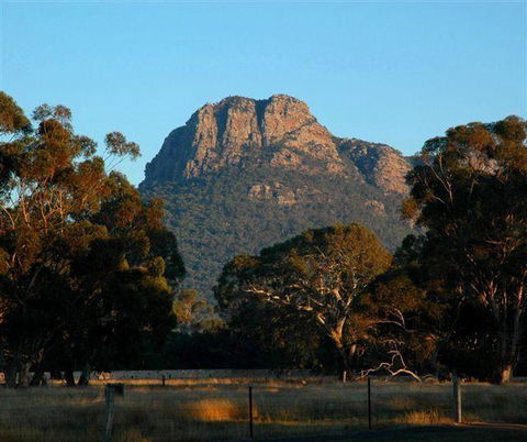Grampians View B&B - Pubs and Clubs 1