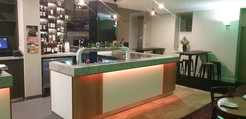 Grand View Hotel - Go Out 1