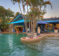 Grange Resort Hervey Bay - Pubs and Clubs