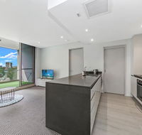 Green Square Stylish Cozy Apartment In SYDNEY - Pubs and Clubs