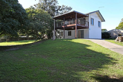 Greenwood House - Pubs and Clubs 0