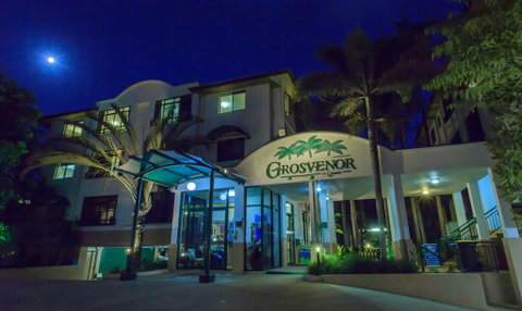 Grosvenor In Cairns - Pubs and Clubs 0