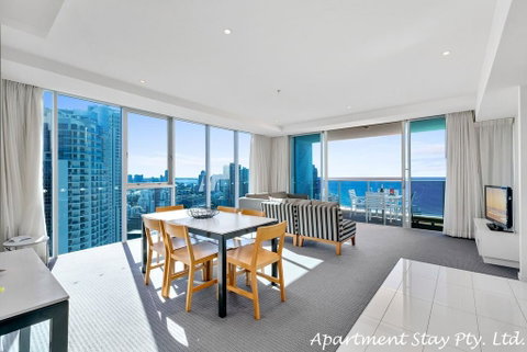 H Residences - Private Apartments - Apartment Stay - Pubs and Clubs 2