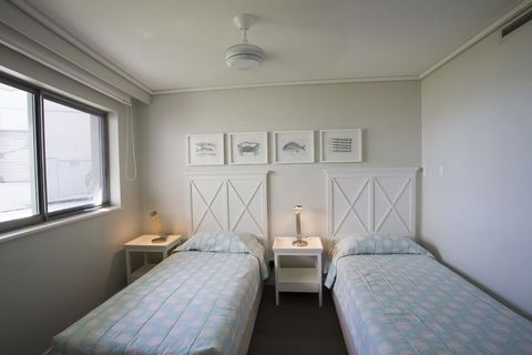 Hastings Park Apartment 4 - Pubs and Clubs 3