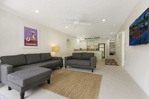 Headland Views Apartments - Pubs and Clubs 3