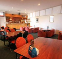Heemskirk Motor Hotel - Pubs and Clubs