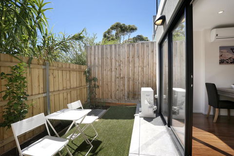 Heidelberg Short-stay Apartments - Go Out 2