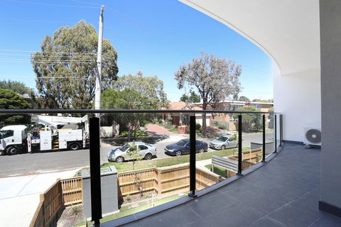 Heidelberg Short-stay Apartments - Go Out 3