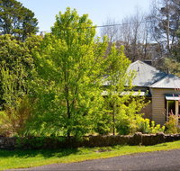 Hepburn Springs Hideaway - Pubs and Clubs