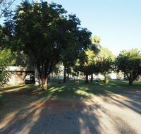 Heritage Caravan Park - Pubs and Clubs