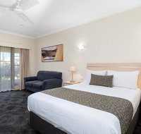 Heritage Motor Inn Corowa - Go Out