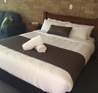High Country Motor Inn Bright - Pubs and Clubs