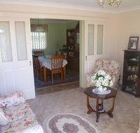 Hillview B  B Forbes - Pubs and Clubs