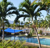 Hinchinbrook Resorts - Pubs and Clubs