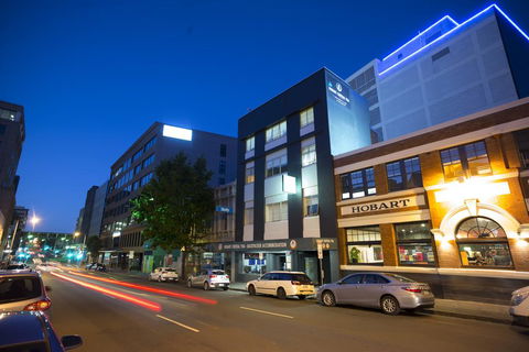 Hobart Central YHA - Pubs and Clubs 0