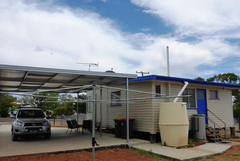 Holiday House Clermont - Go Out 2