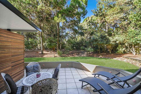 Home Away From Home, 38 Redwood Avenue, Marcus Beach, Noosa Area - Pubs and Clubs 1