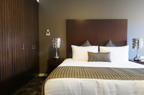Hotel 115 - Go Out 1